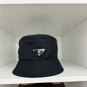Prada Re-nylon bucket hat